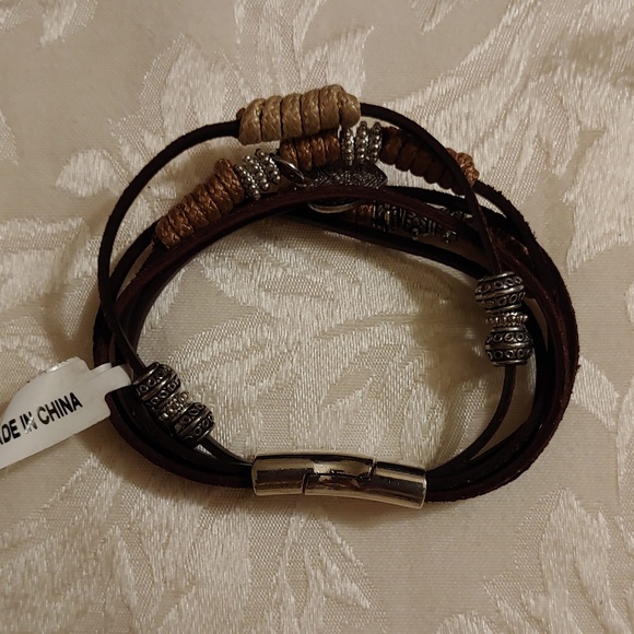 Cool Leather & Silver Charm Friendship Bracelet - Picture 4 of 5